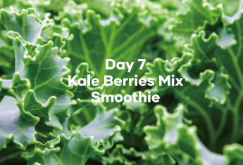 Day 7 Kale Berries Mix Smoothie